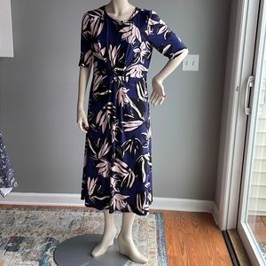 Vince Camuto Dress size 10